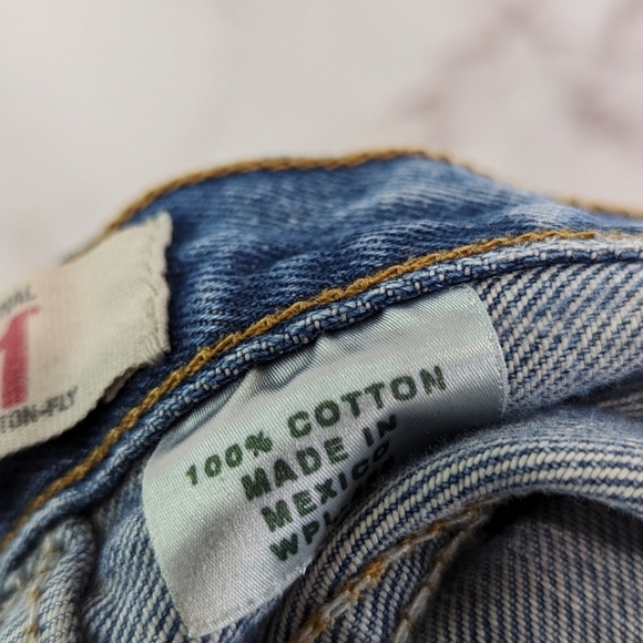 Vintage Levis Jeans Mens 38 X 30 501 XX  Vintage Y2K Denim Rigid Button Fly - Picture 13 of 15